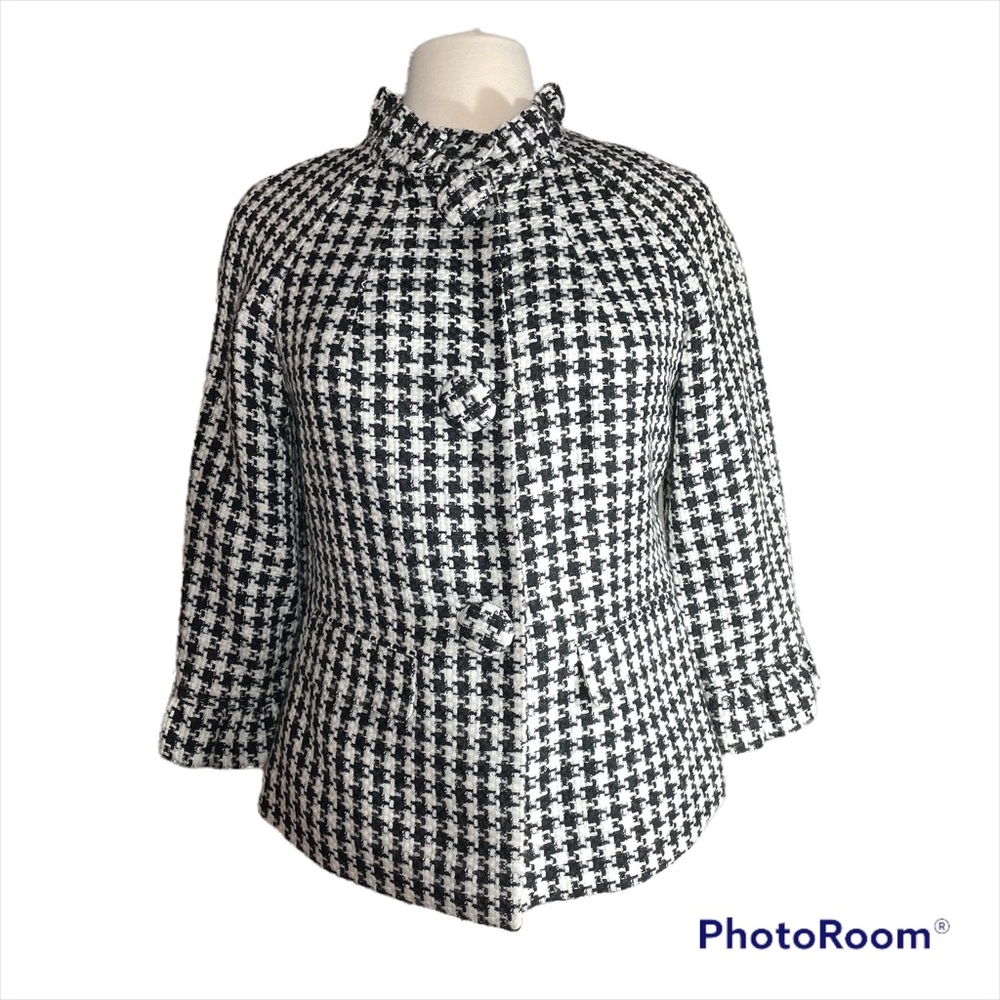 WD-NY Classic houndstooth light weight jacket size 6